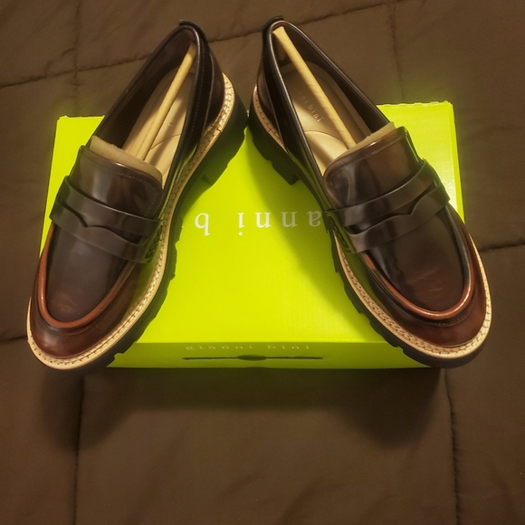 Gianni Bini Loafers - Picture 3 of 4
